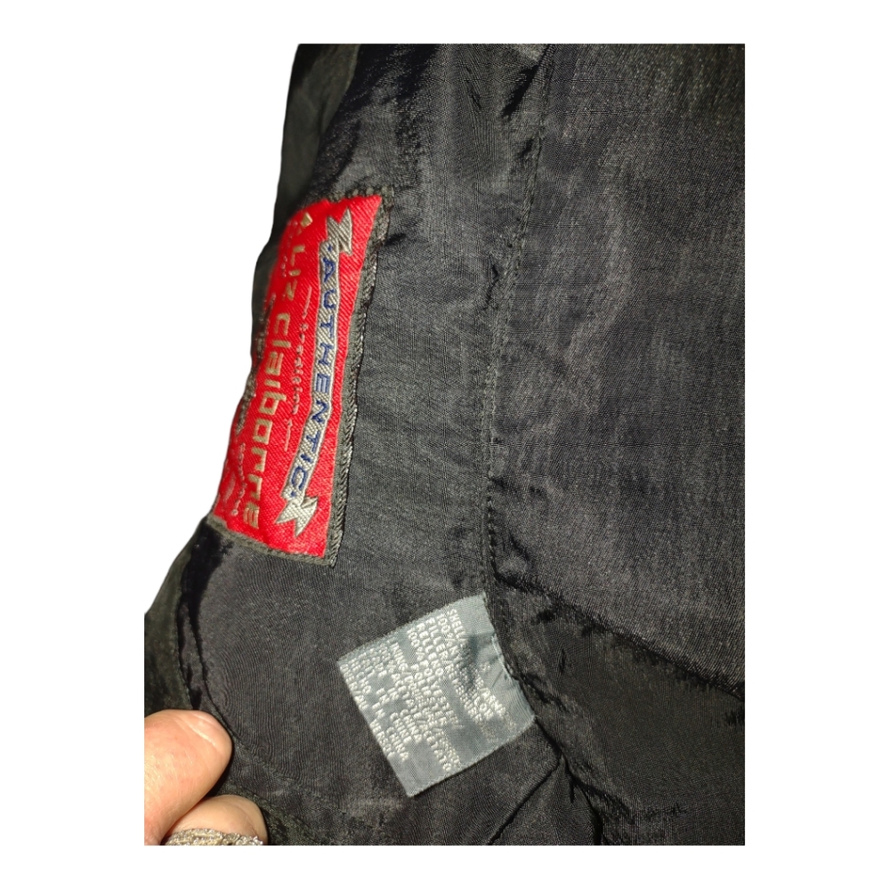Vest - Picture 2 of 2